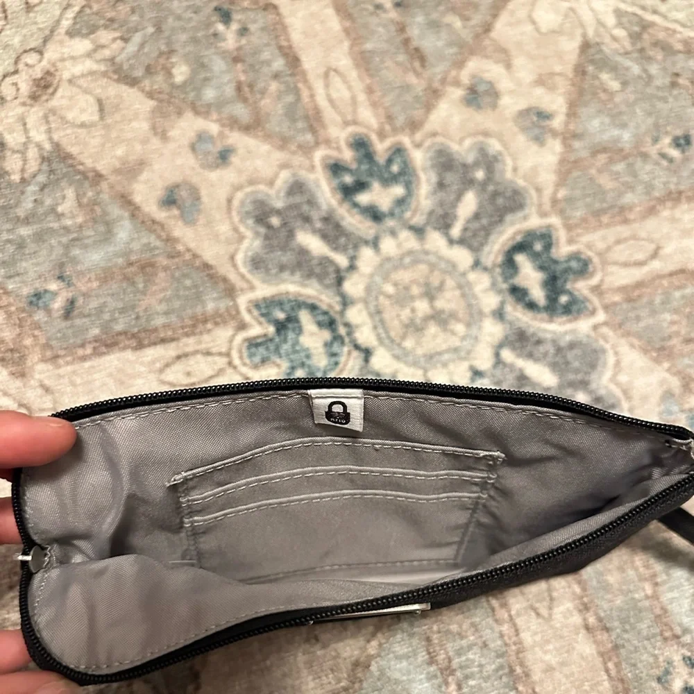 Baggallini RFID Wristlet Pouch with Card Slots Black